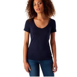 New w/ tags - 143 Tees Fitted V-Neck Navy T-shirt